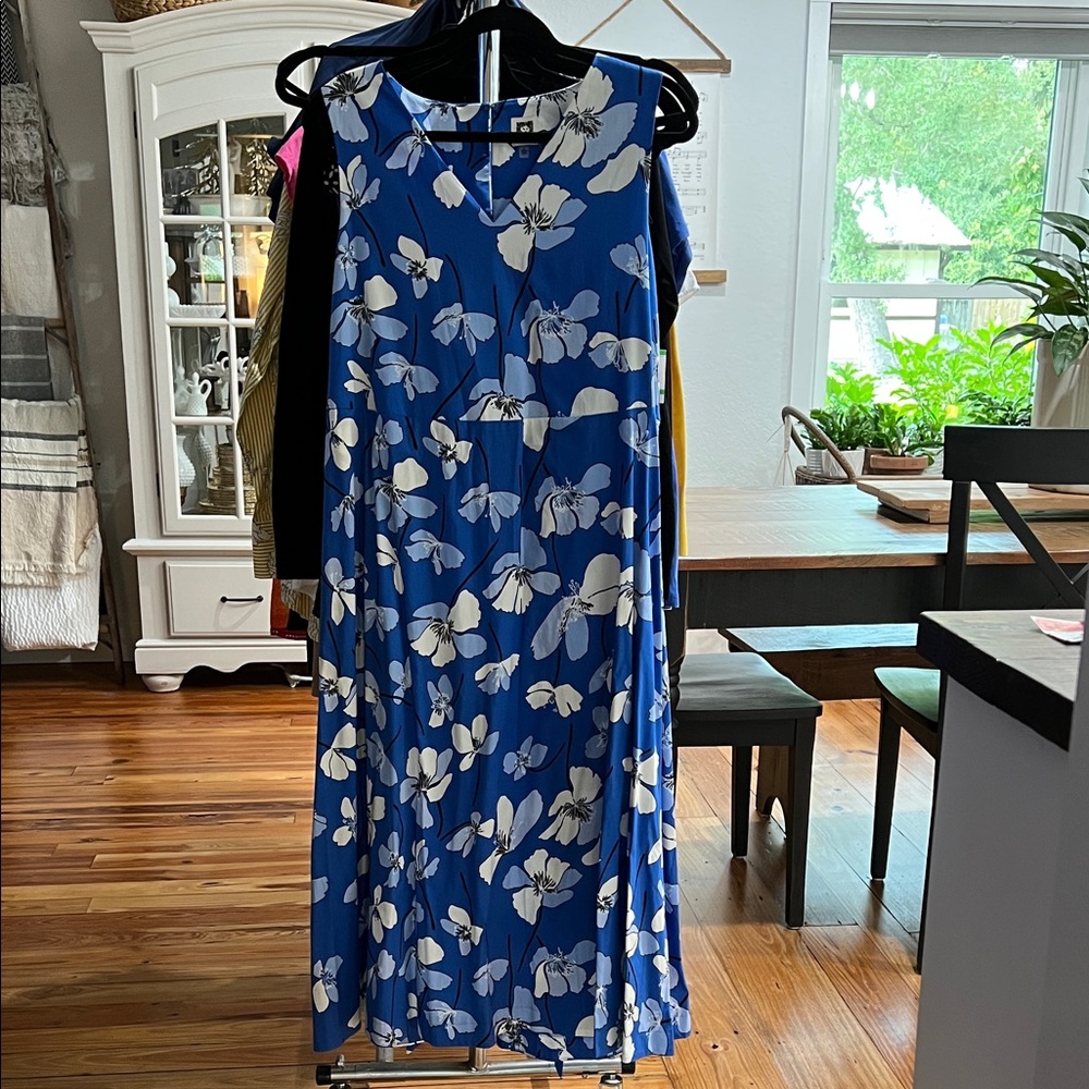 Anne Klein Blue Floral Midi Dress